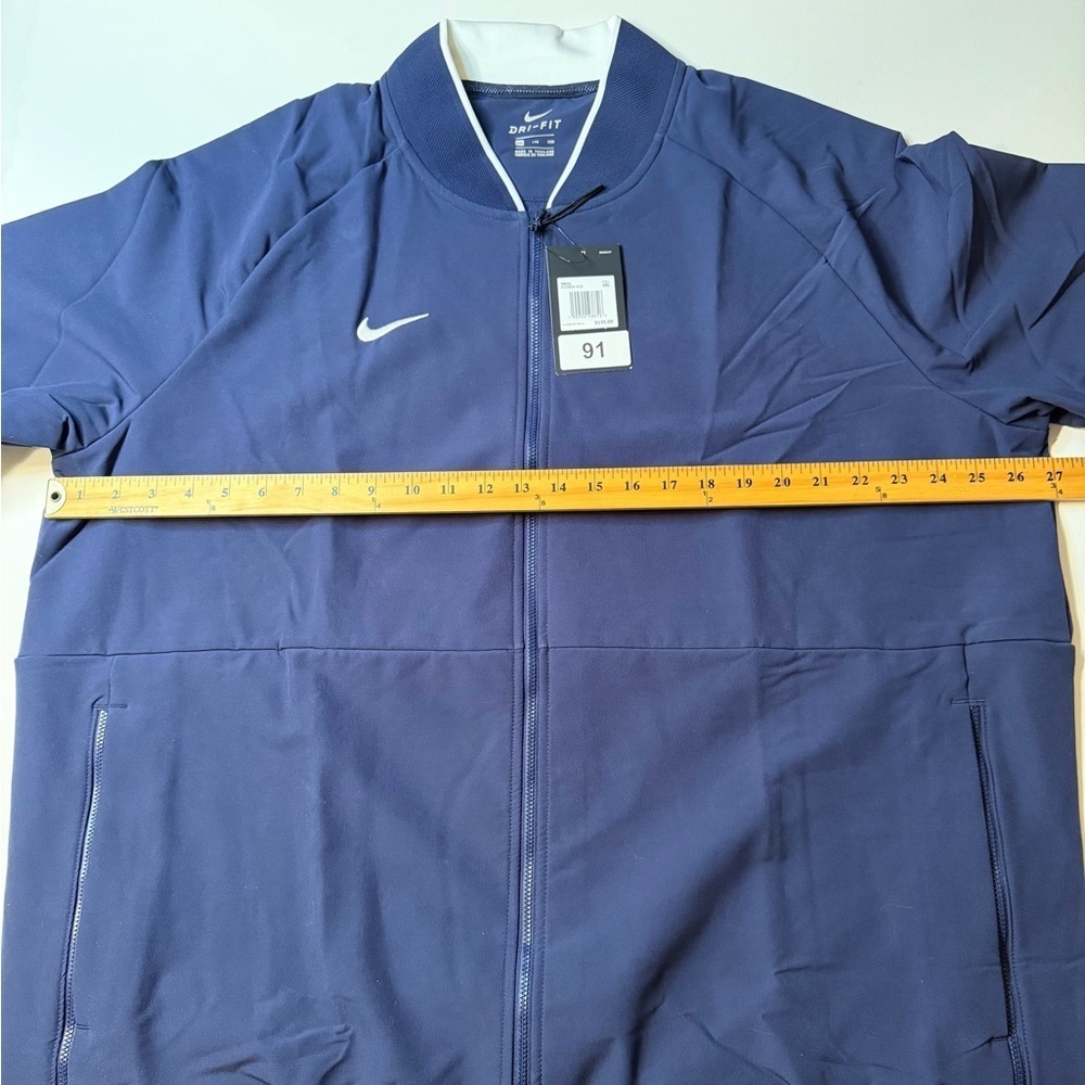 NWT Nike Men's Navy and White Football Baseball Windbreaker 2XL Therma Dri-Fit - Picture 8 of 10